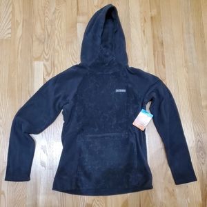 Brand new Women's Columbia fleece pullover